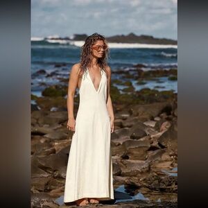 NWOT Free People Beach Halter Backless White V Neck Maxi Dress Sz XS
